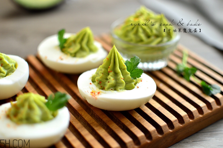 牛油果和雞蛋能一起吃嗎？牛油果和雞蛋的做法有哪些？