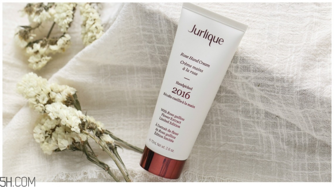 茱莉寇和歐舒丹護(hù)手霜使用對比 花王 歐舒丹 瑰珀翠護(hù)手霜測評