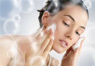 用完洗面奶后臉通紅怎么辦？?jī)和梢杂孟疵婺虇幔?><p><strong>用完洗面奶后臉通紅怎么辦？?jī)和梢杂孟疵婺虇幔?/strong></p></a></li> <li><a href=