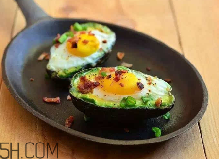 牛油果和蝦能一起吃嗎？吃完牛油果可以吃蝦嗎？