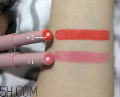 韓熙貞按壓唇膏色號大全_韓熙貞按壓唇膏真人試色 韓熙貞按壓唇膏色號大全_韓熙貞按壓唇膏真人試色