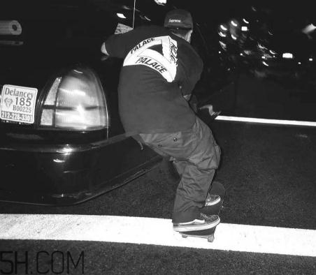 palace官網(wǎng)怎么付款？palace官網(wǎng)要用美國(guó)信用卡嗎？