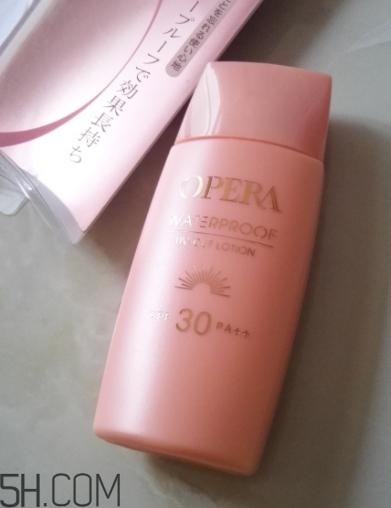 Opera防曬霜防水嗎？Opera防曬霜防汗嗎？
