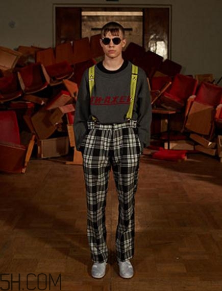 gosha rubchinskiy2018春夏系列好看嗎_有哪些款式？