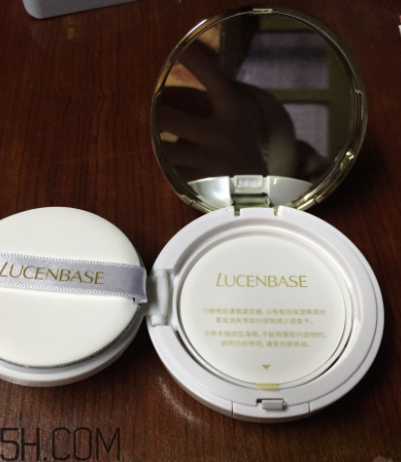 透真氣墊BB霜卡粉嗎？透真氣墊BB霜浮粉嗎？