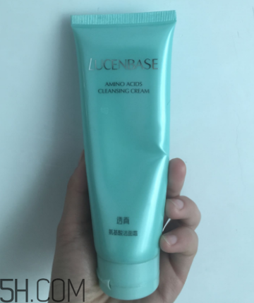 透真氨基酸潔面霜過敏嗎？透真氨基酸潔面霜適合敏感肌嗎？