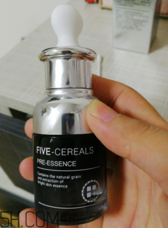 瓷肌五谷肌底液用在哪一步？有什么功效？