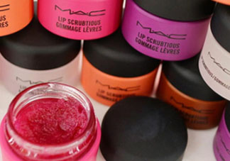 mac唇部磨砂膏哪種味道好？mac唇部磨砂膏不同顏色區(qū)別