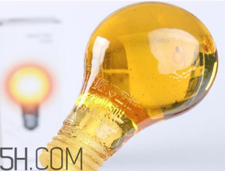 燈泡糖放進(jìn)嘴巴為什么拿不出來？燈泡棒棒糖怎么拿出來？