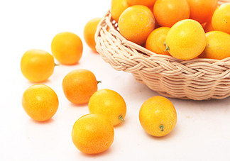 吃了金桔能喝牛奶嗎？金桔和牛奶能一起吃嗎？