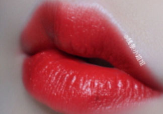 蘭蔻鴻運(yùn)限量菁純唇膏多少錢(qián)_好用嗎