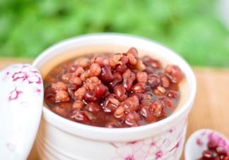 紅豆薏米能和玉米一起煮嗎？紅豆薏米加玉米有什么好處？