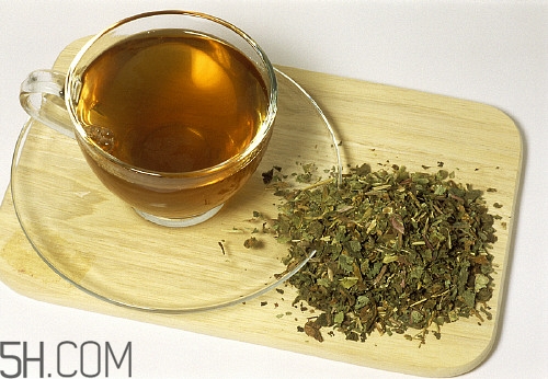 蒲公英茶里面能放糖嗎 蒲公英茶可以放紅糖嗎 蒲公英茶里面能放糖嗎 蒲公英茶可以放紅糖嗎