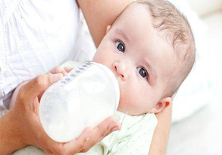 怎樣能減少寶寶吐奶情況？寶寶吐奶后要注意哪些問(wèn)題？