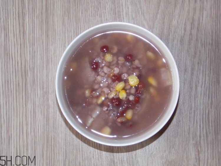 紅豆薏米能和玉米一起煮嗎？紅豆薏米加玉米有什么好處？