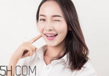 氣血不足和氣血充足都有什么表現(xiàn)？女人氣血不足該如何調(diào)理？