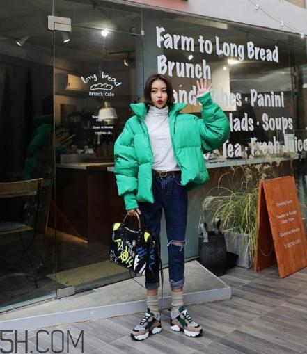 面包服搭配什么鞋子？面包服搭配鞋子圖片