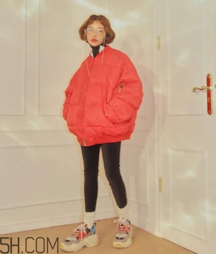 面包服搭配什么鞋子？面包服搭配鞋子圖片