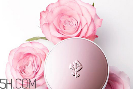 蘭蔻小粉盒氣墊怎么用？蘭蔻小粉盒氣墊適合什么膚質(zhì)？