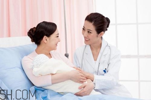 順產(chǎn)時(shí)吃什么補(bǔ)充體力？生孩子時(shí)可以吃東西嗎？