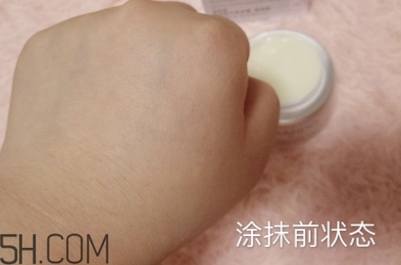 自然堂化妝品多少錢一套？