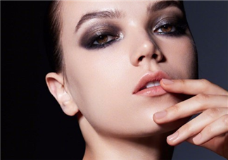 雅詩(shī)蘭黛new pure color love試色 雅詩(shī)蘭黛130花樣年華試色