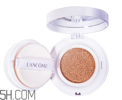 蘭蔻小粉盒氣墊適合多大年齡？蘭蔻氣墊CC和氣墊隔離乳哪個(gè)好用？