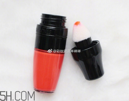 蘭蔻搖搖樂(lè)啞光唇釉186是什么顏色？蘭蔻氣墊光霧唇露試色