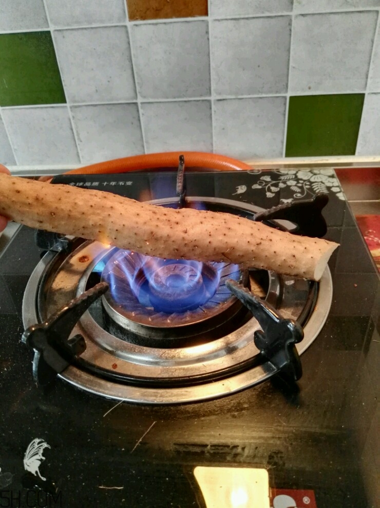 山藥皮上的須能吃嗎？山藥皮上的須怎么去除？