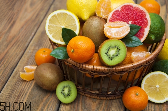 有助瘦腿的水果有哪些？大腿變胖的原因是什么？