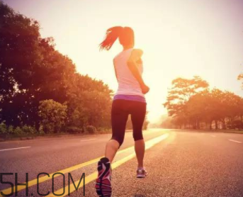 跑步不穿內(nèi)褲會影響性功能？跑步穿內(nèi)褲很有必要！