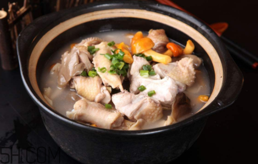 喝湯為啥比吃肉更容易長(zhǎng)膘？吃肉比喝湯更有利于健康