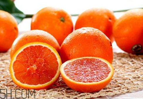 紅肉臍橙和血橙區(qū)別 教你正確區(qū)分橙子的品種 紅肉臍橙和血橙區(qū)別 教你正確區(qū)分橙子的品種