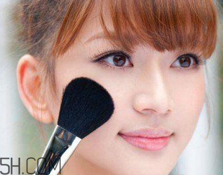 高光怎么畫(huà)？高光畫(huà)好了臉小一圈