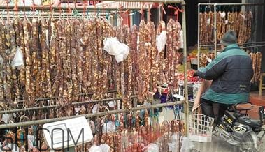 吃香腸與乳腺癌有必然聯(lián)系嗎？為了不患癌還是少吃為妙