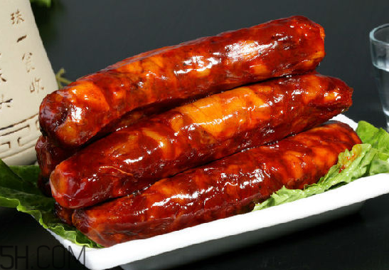 吃香腸與乳腺癌有必然聯(lián)系嗎？為了不患癌還是少吃為妙