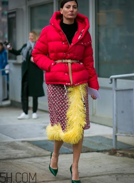 面包服怎么搭配顯瘦？這樣穿秒變紙片人