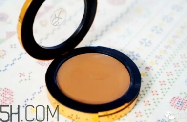 修容膏用什么刷子？從刷毛和刷型上分析