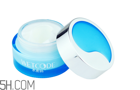 補(bǔ)水霜怎么用比較好？使用補(bǔ)水霜注意事項(xiàng)