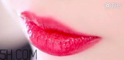 2018年新年妝容怎么化？紅色妝容紅紅火火