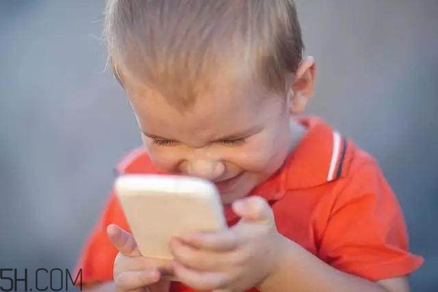 哪些因素會影響到孩子的智商？原來最能影響智商的是它