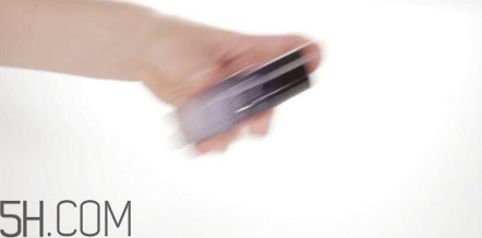 蘭蔻小黑瓶安瓶精華前需要擦乳液?jiǎn)?？蘭蔻小安瓶打開步驟圖解