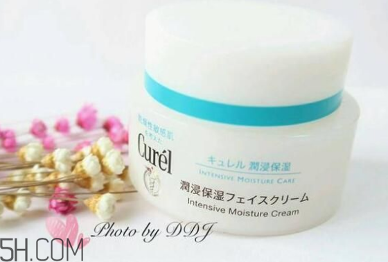 面霜什么時候用最好？保濕面霜哪個牌子好用？