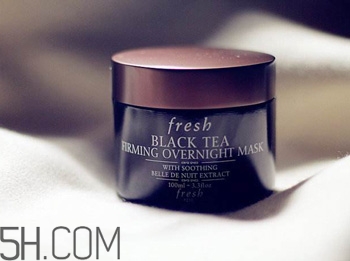 睡眠面膜晚上幾點用好？晚上使用睡眠面膜的正確順序