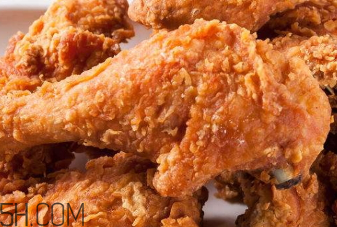 炸雞腿要先煮嗎 直接炸風(fēng)味更佳 炸雞腿要先煮嗎 直接炸風(fēng)味更佳