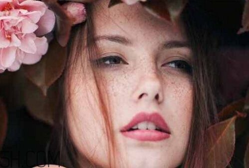 中年女性長斑怎么辦？深究長斑原因