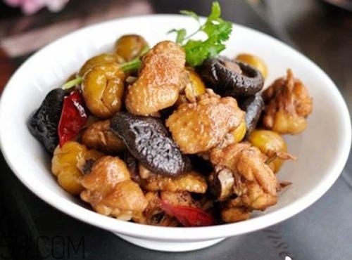 香菇燉雞用什么香菇好？干香菇是關(guān)鍵