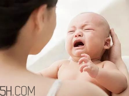 怎么按摩讓寶寶長得高？輕松按摩助長高