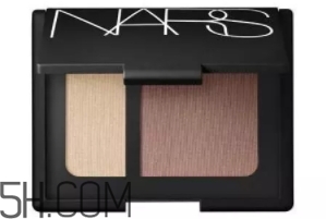 修容盤什么牌子的好？七款修容盤不僅僅只是修容哦！