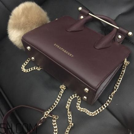 strathberry包包多少錢？?jī)r(jià)格超可愛(ài)的簡(jiǎn)約高級(jí)風(fēng)包包